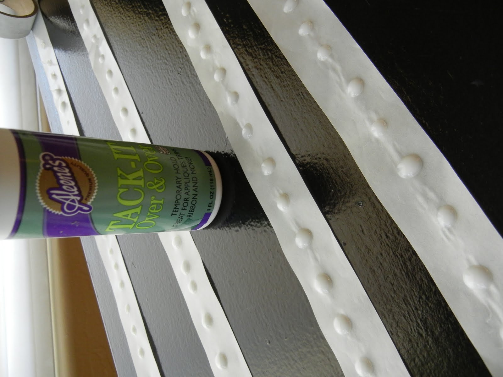 Fabrics and Fonts DIY Glue Dots