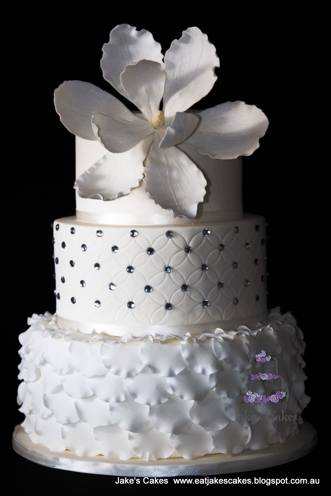 Jake's Cakes Petal Wedding cake