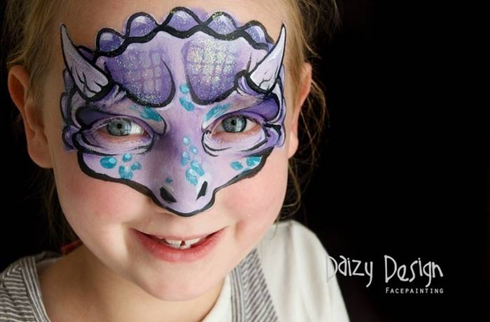 Christy Lewis is an award-winning artist based in Wellington, New Zealand who works on exquisite face and body Painting. She is a passionate artist and loves to share her enjoyment of face Painting with the rest of the world. 