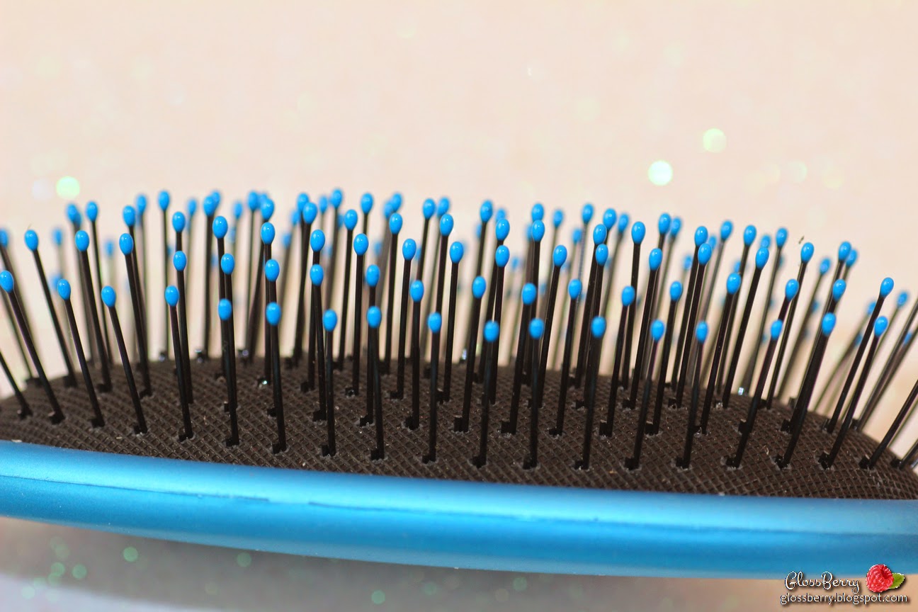 the wet brush המברשת הרטובה קשרים סירוק מסרק מקלחת שיער רטוב שיער יבש ביקורת סקירה