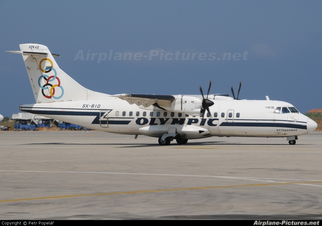 Plane Olympic Airlines