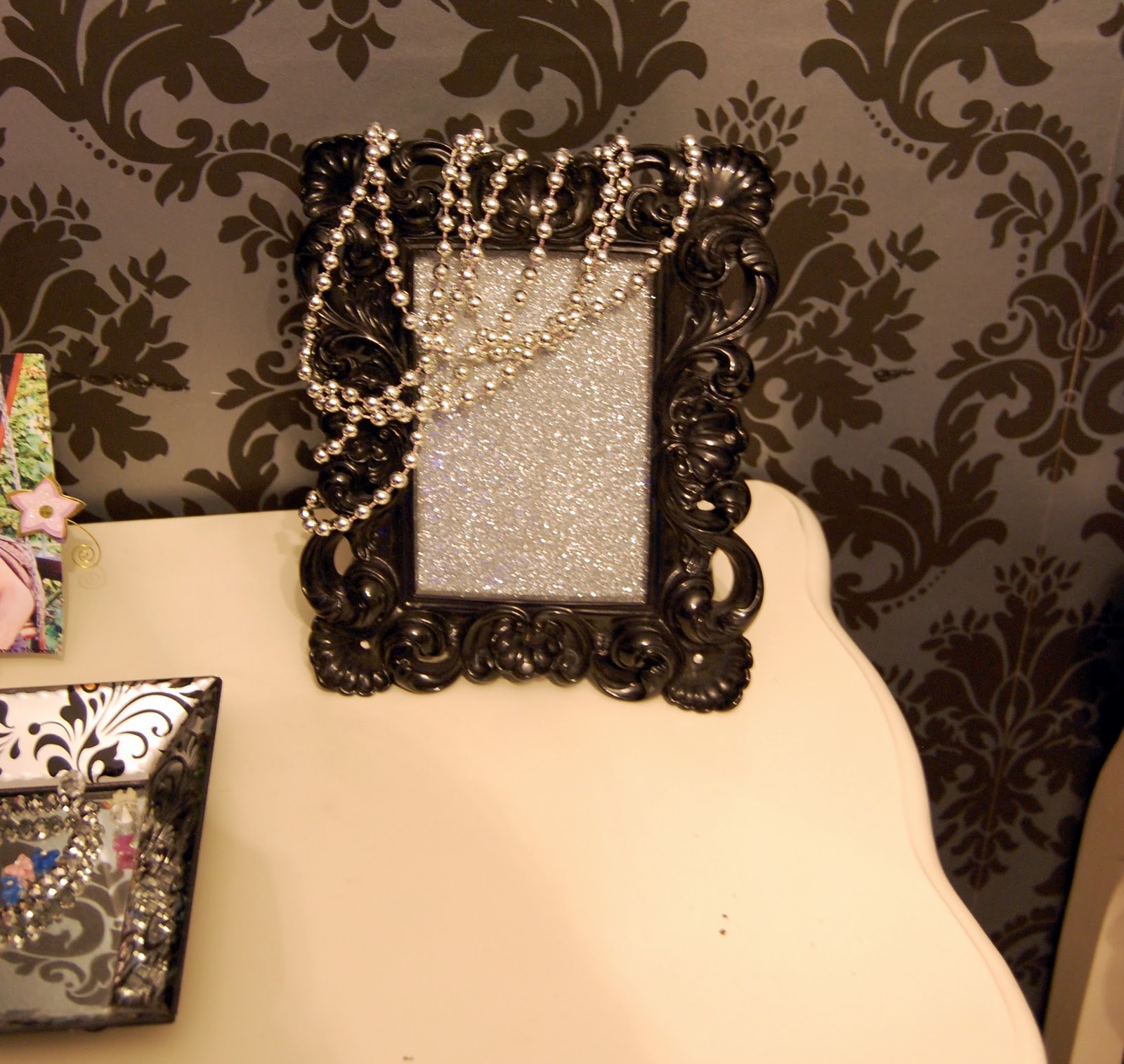 A Bit Of Everything Glitter Picture/Mirror Frame