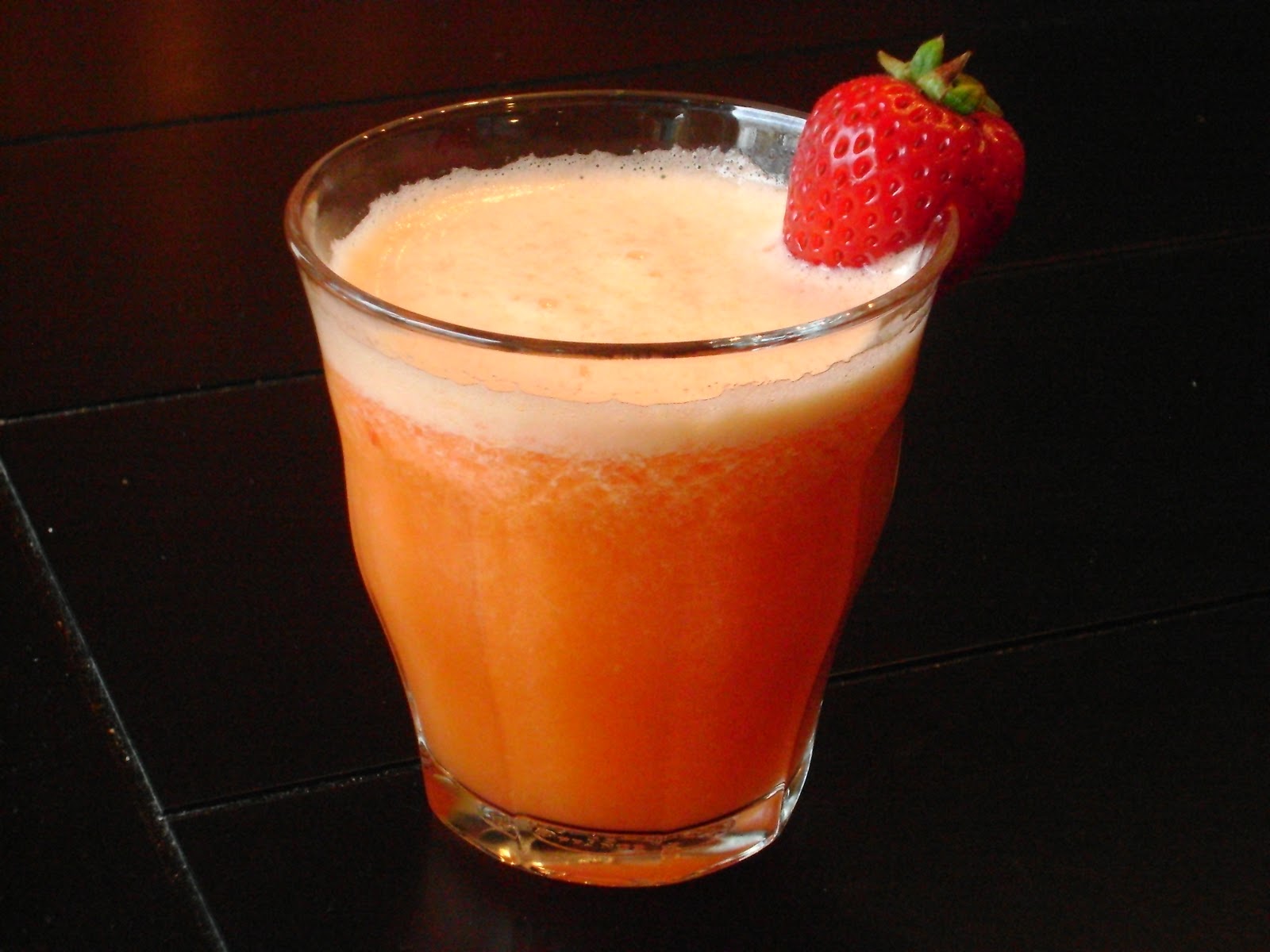 The Vegan Tummy Cold Busting Pineapple Juice