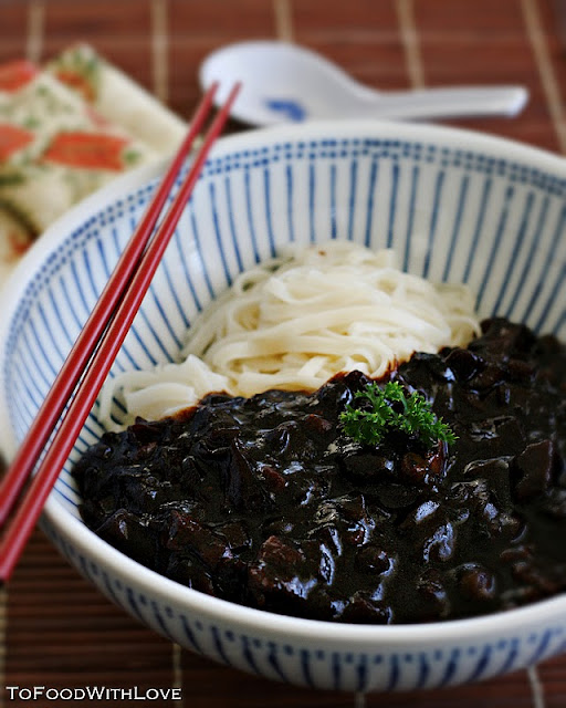 To Food with Love: Chicken Jjajangmyun (Noodles in Black Bean Sauce)