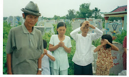 Tảo Mộ bà Cố Ngoại/ Nội