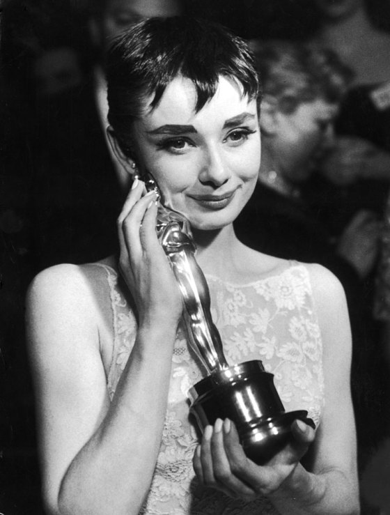 Check Out What Audrey Hepburn Looked Like  in 1954 