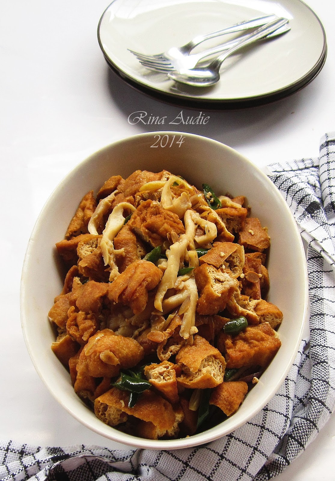 Tahu Jamur Tiram Masak Tauco Dan Cabe Ijo D a p u r M a n i s