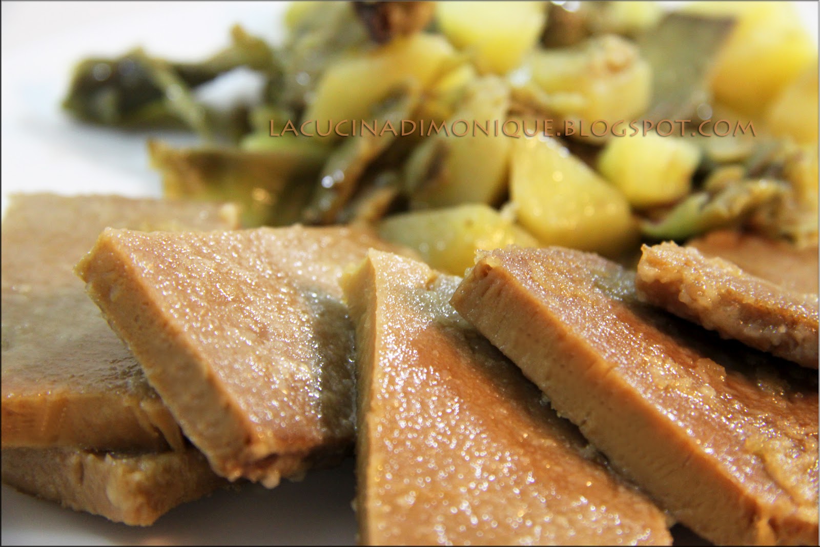 Scaloppine di Seitan al Marsala con carciofi e patate da su Akkiapparicette