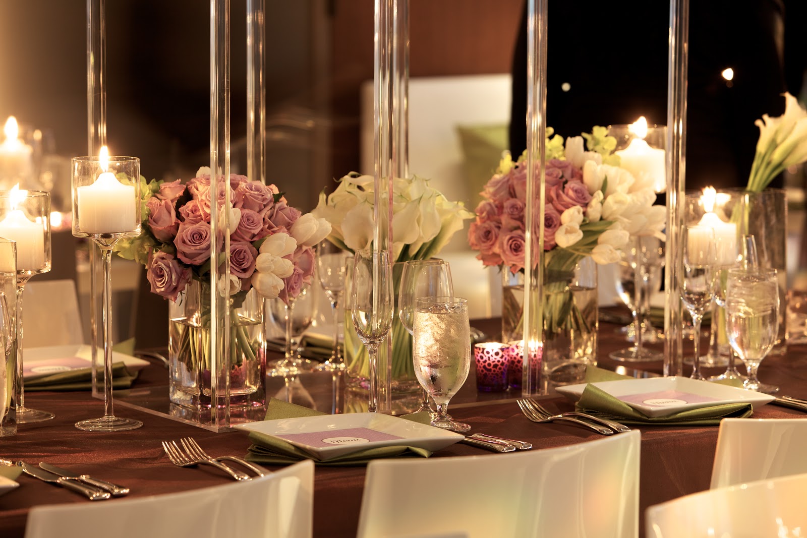 Lindsay landman events: carolyn and jeff: sophisticated city wedding