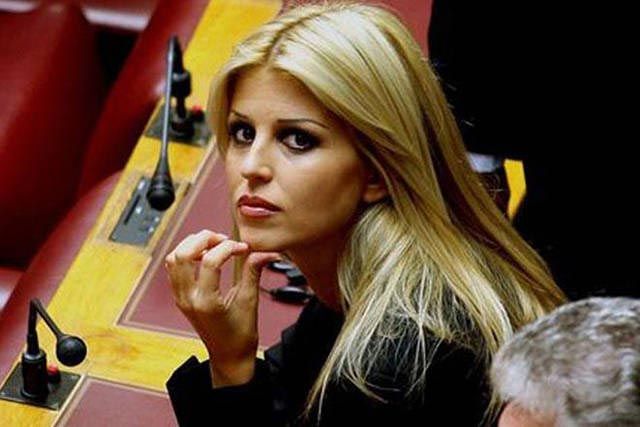 Елена Рапти - самая горячая женщина в парламенте Греции