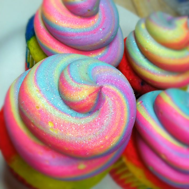 pastelrainbowcupcakes%20%282%29.jpg