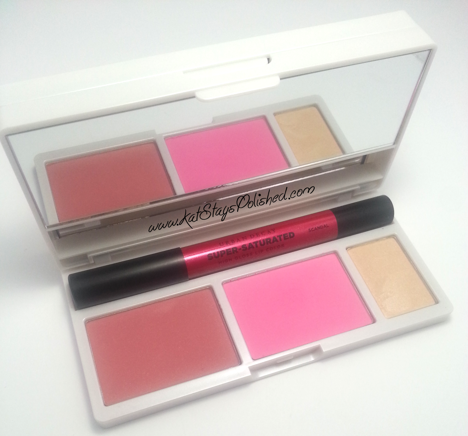 Urban Decay Anarchy Face Case - Blushes and Highlighter