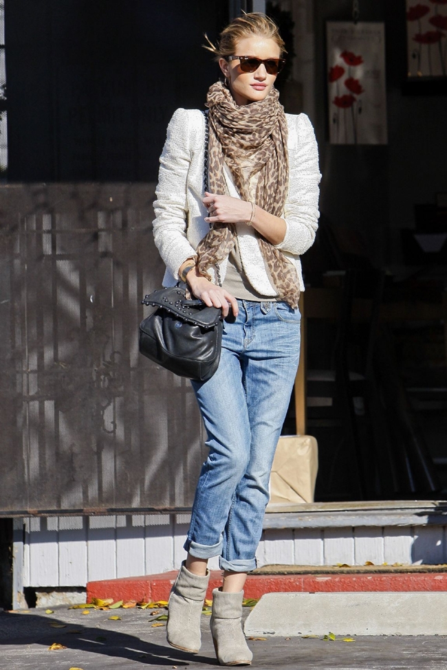 Celebrity Street Style - Stylish Starlets