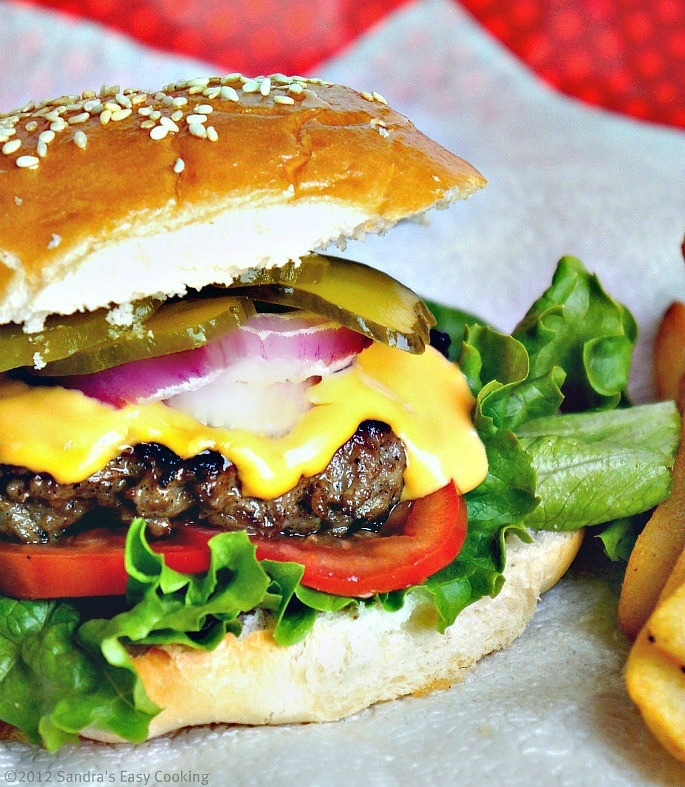 Homemade Burgers made from 100 Organic Beef SANDRA'S EASY COOKING