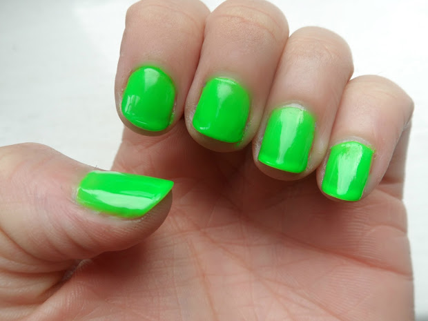 ohh glam nail trend jessie