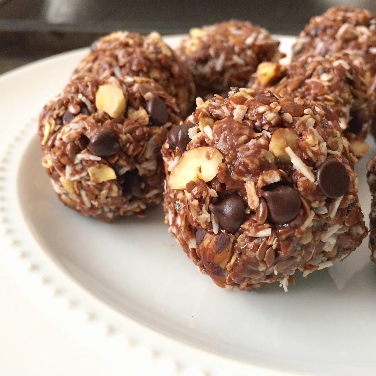 Nutella & Flax Energy Bites