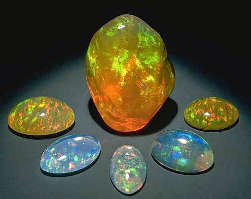 Apa Itu Batu Opal? Dan Apa Saja Nama dan Jenis nya? Bisnis Borneo