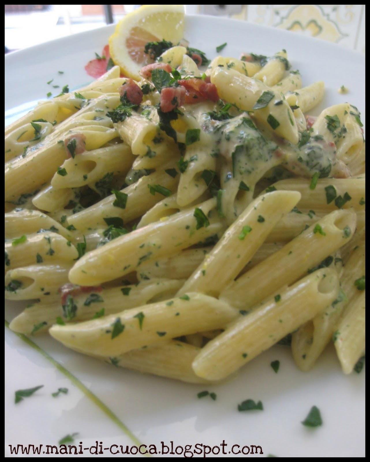 Mani di Cuoca Pasta alla Crema di Limone, Pancetta Croccante e Spinaci