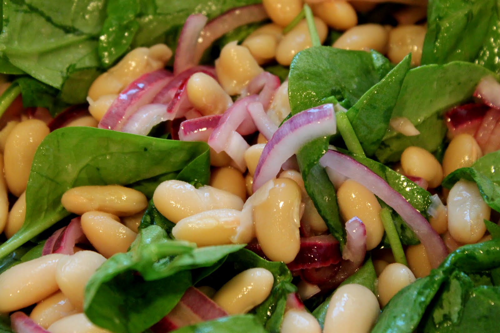 industrious justice: Recipe: White Bean and Spinach Salad