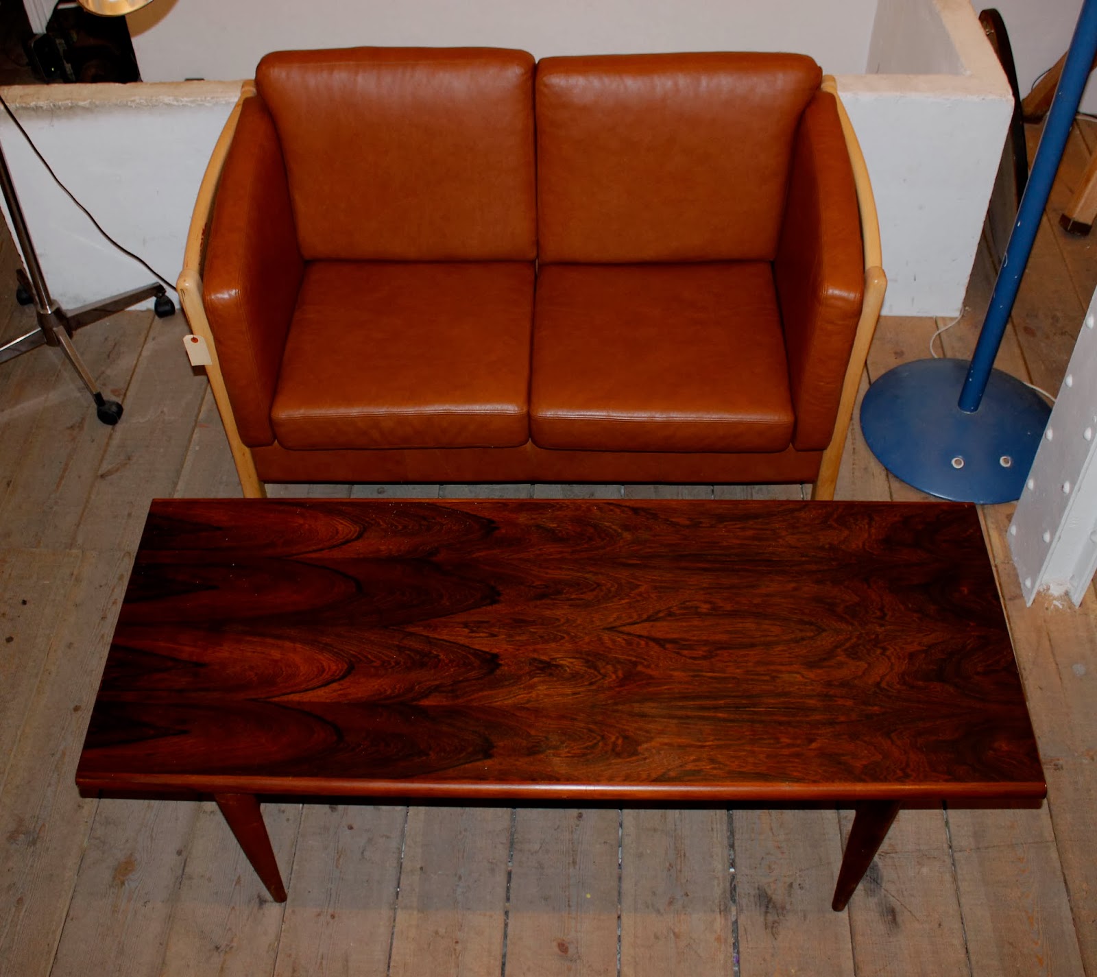 VINTAGE 4P. Tu tienda de muebles vintage en Madrid.: marzo 2014