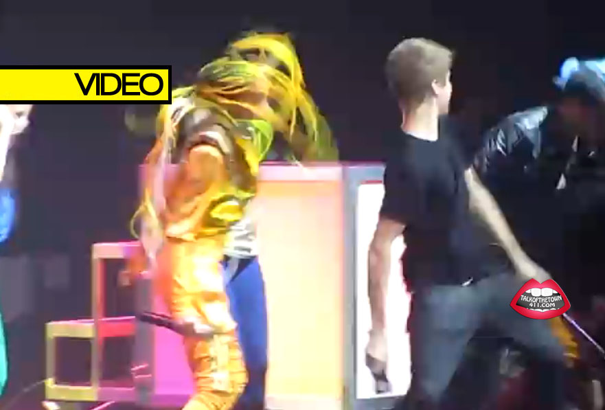 justin bieber on stage with willow. Justin Bieber amp; Friends