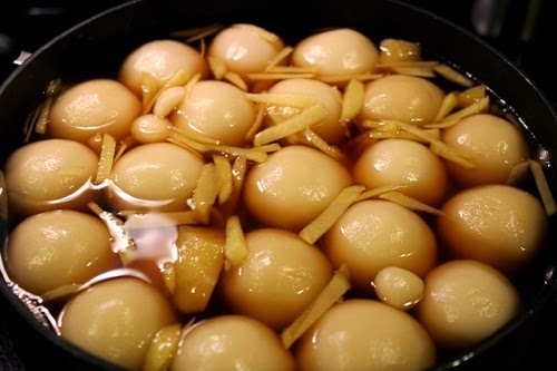 Traditional Vietnamese Rice Balls Sweet Soup Food (Che Troi Nuoc