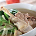 Segarnya Soup Herbal Ayam di Food Court Batam