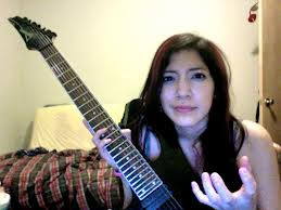 Annie Gitaris Rock Death Metal Tercantik Annie Gitaris Rock Death Metal Tercantik