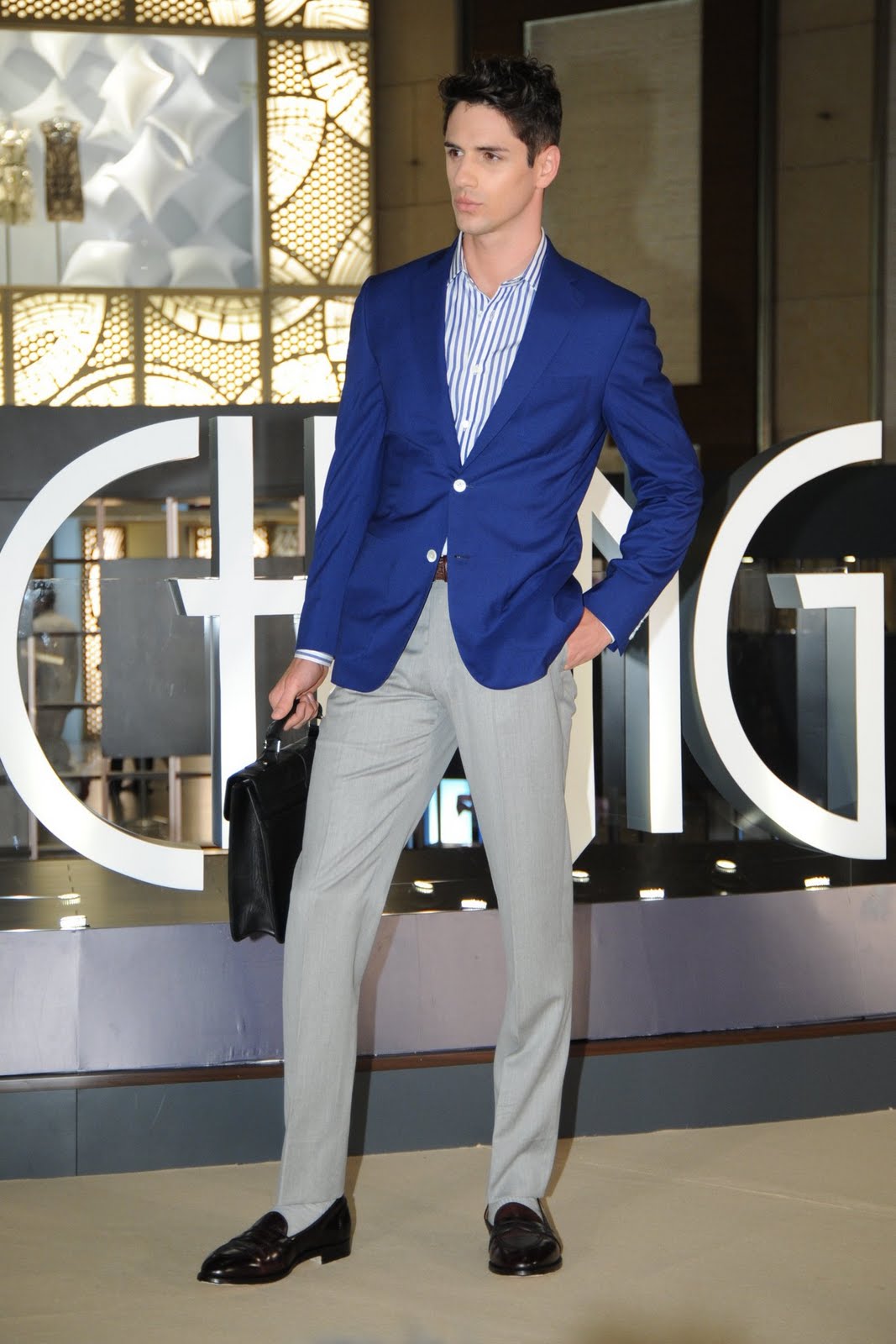 TASSELS Gentlemen's Shoe Store