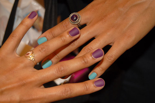 Bookish and Belle: Obsessed with matte nails