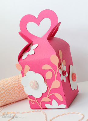 Samantha Walker's Imaginary World: Valentine box by Diana