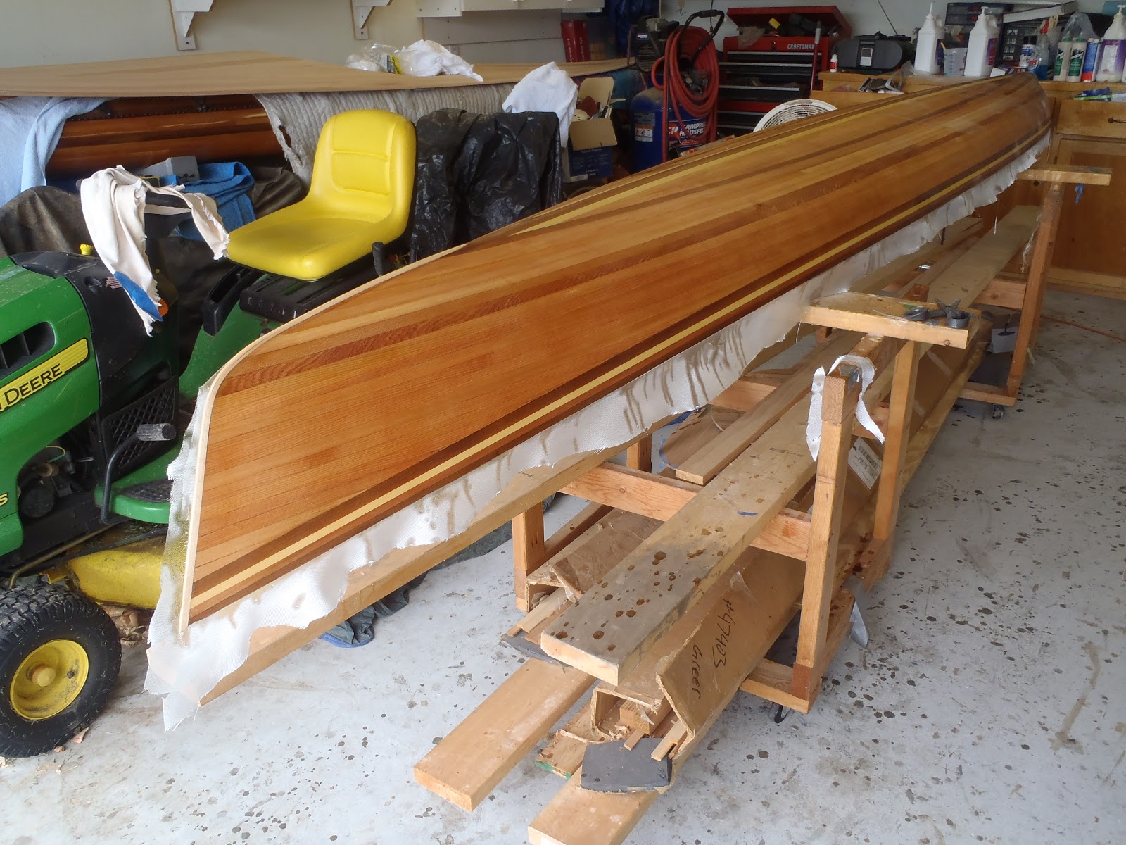 Guillemot "Simple Design" Kayak Build Fiberglassing the hull