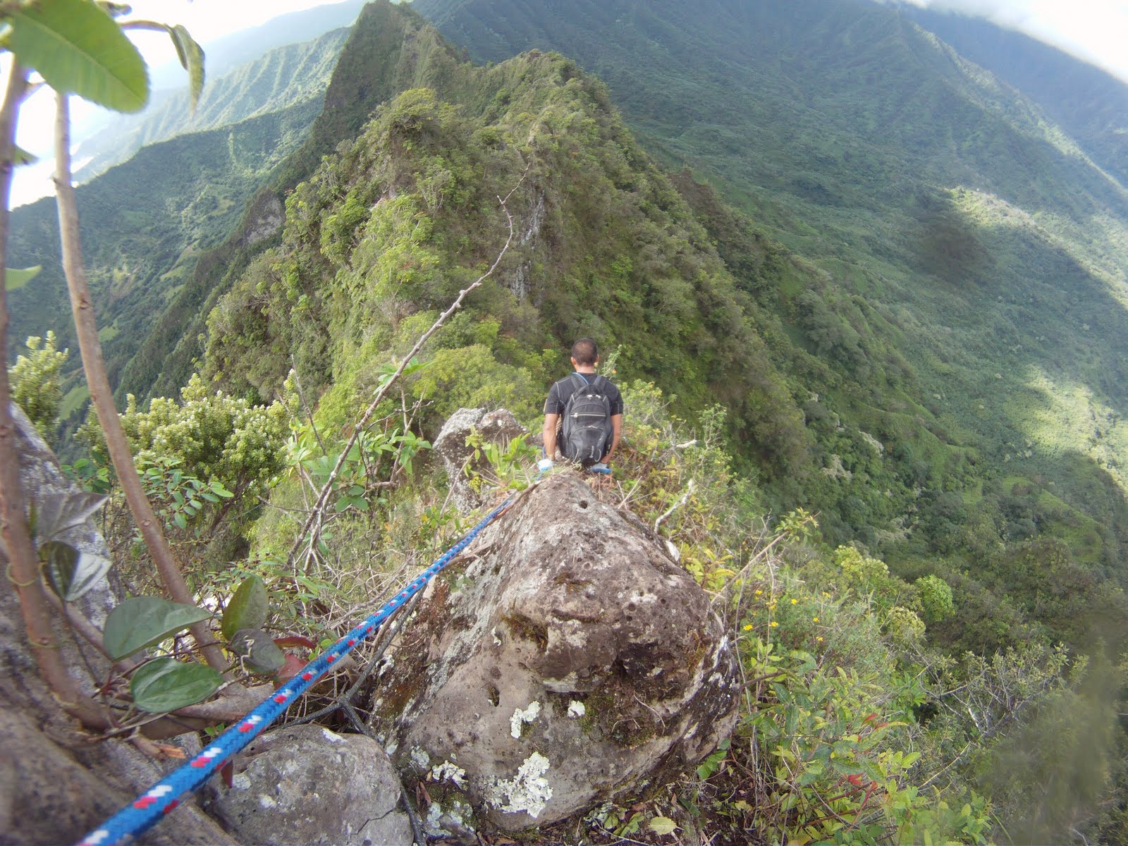 10 Death Defying Trails You Ll Still Want To Hike Pics Matador