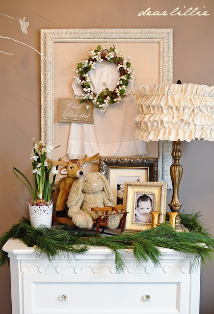 Dear Lillie: Lola's Christmas Nursery