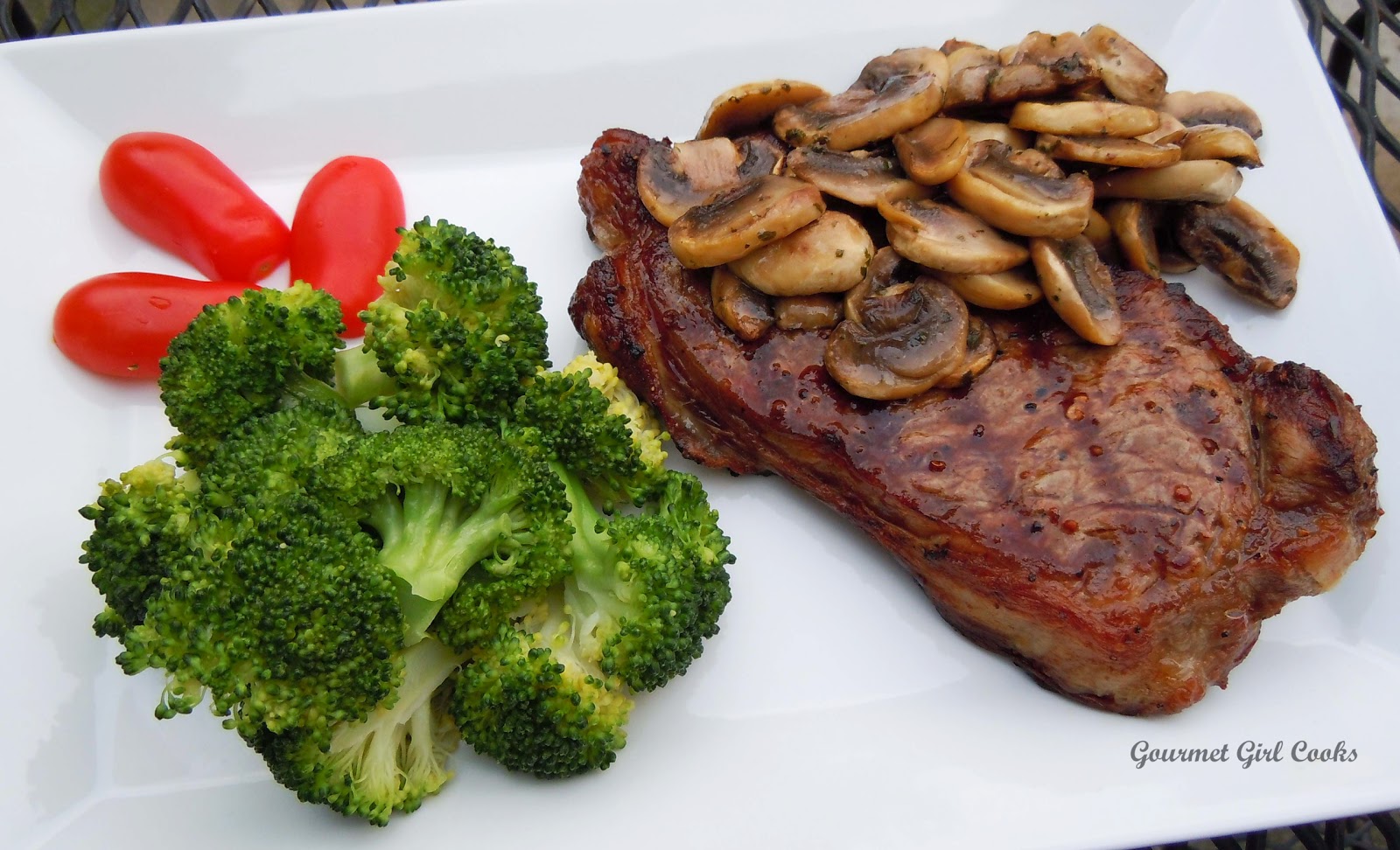 Gourmet Girl Cooks Friday's Grilled NY Strip Steak w/ Mushrooms