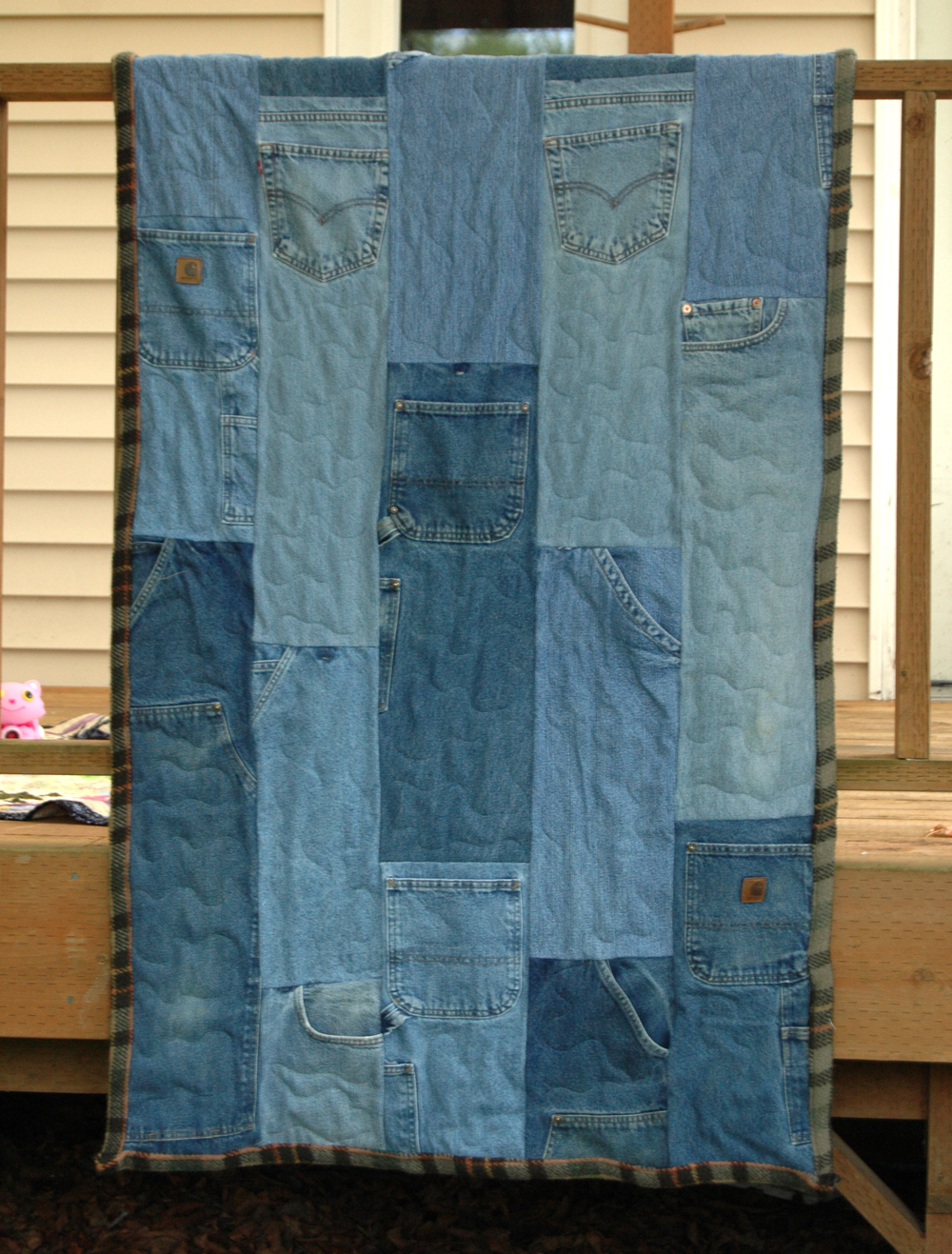 Stitchnquilt A Finished Jeans Quilt