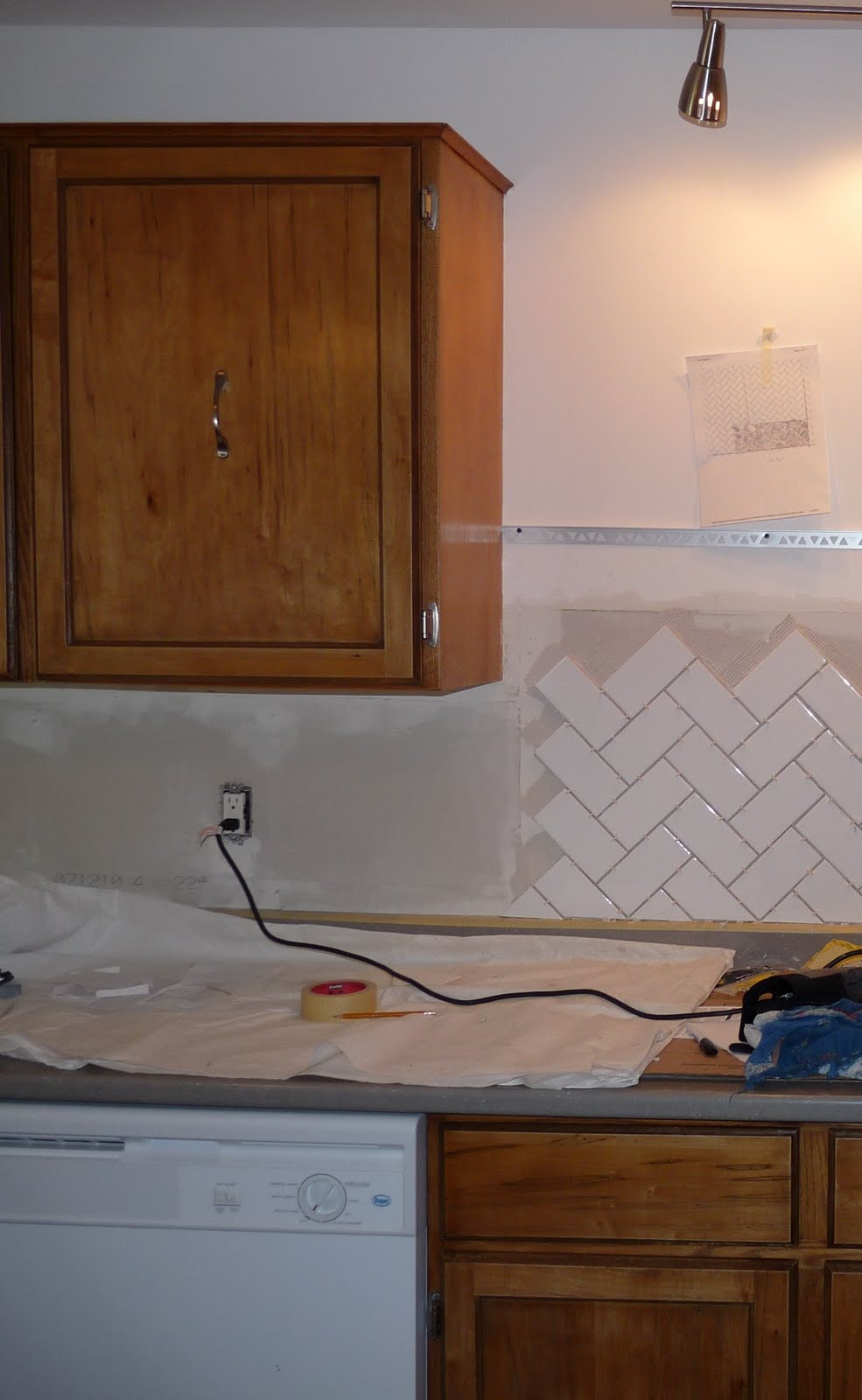 How to Finish Tile With Metal Edging Dans le Lakehouse