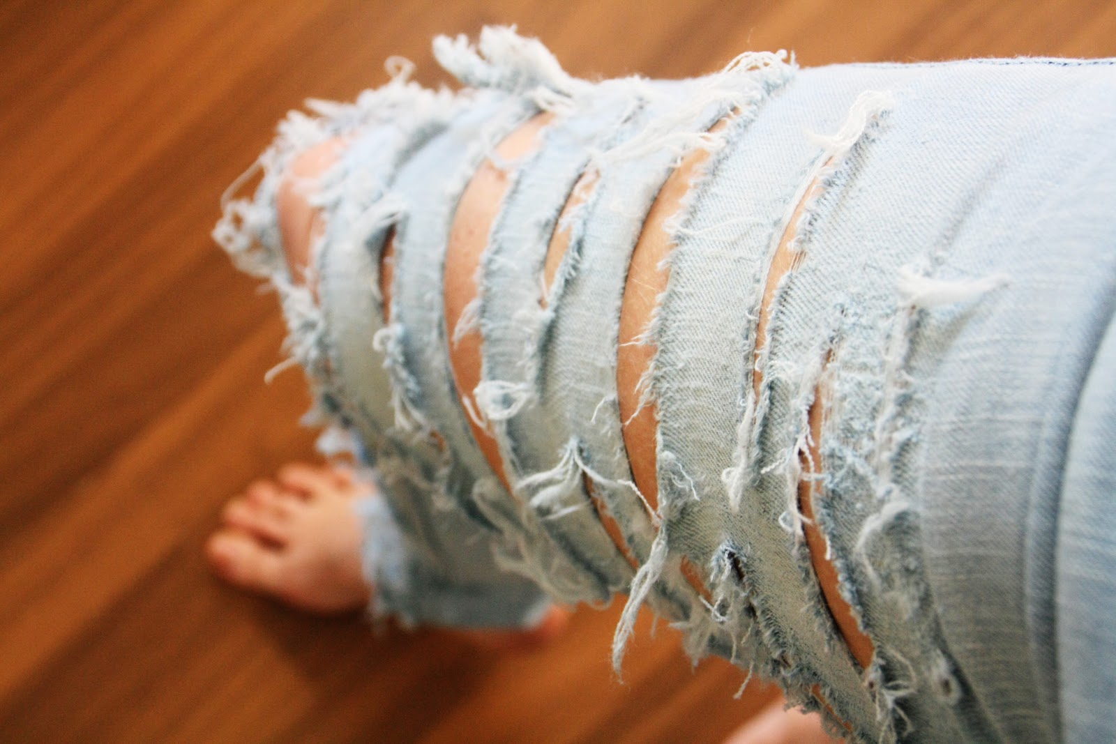 Peaches DIY Jeans used look extreeem