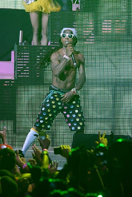 Lil Wayne sem camisa