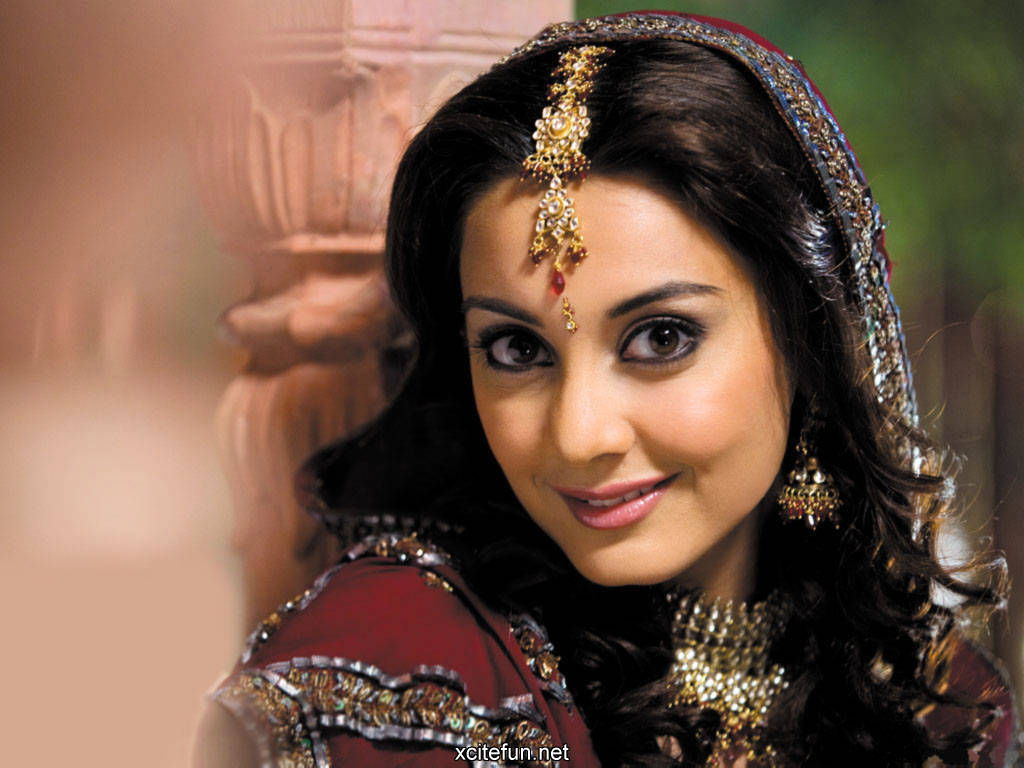 Fashion Girl: Minisha Lamba Hot Wallpaper - Best Pics
