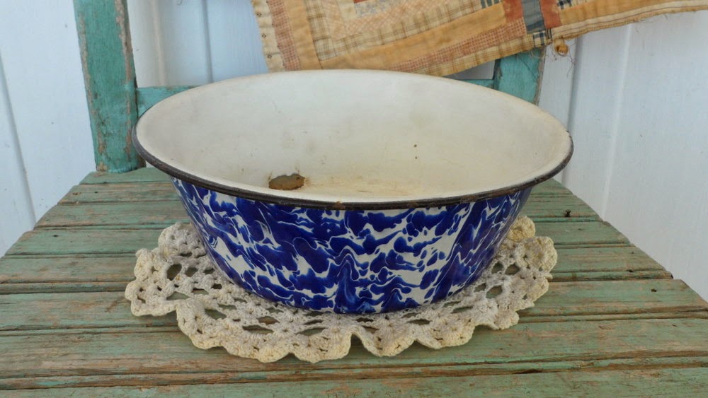 Beautiful Ol' Early Mixing Bowl