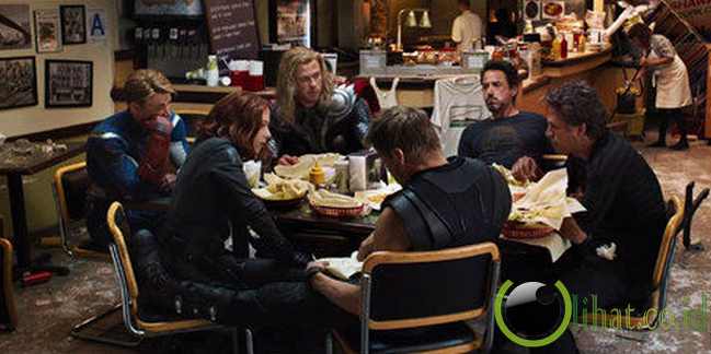 THE AVENGERS bikin laris makanan THE AVENGERS bikin laris makanan