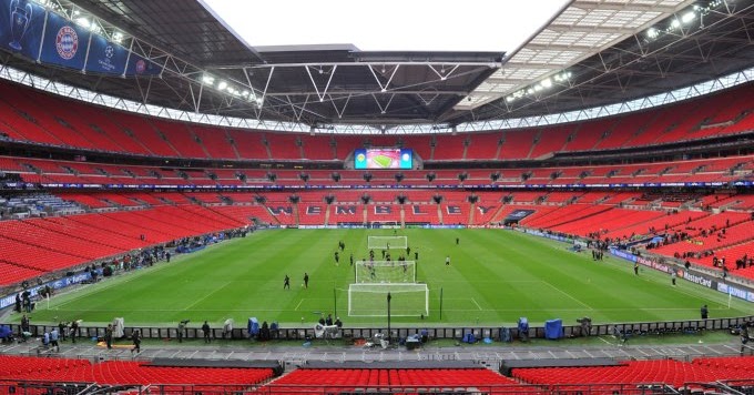 Some Of The Best Pictures From The UEFA Champions League Final 2013