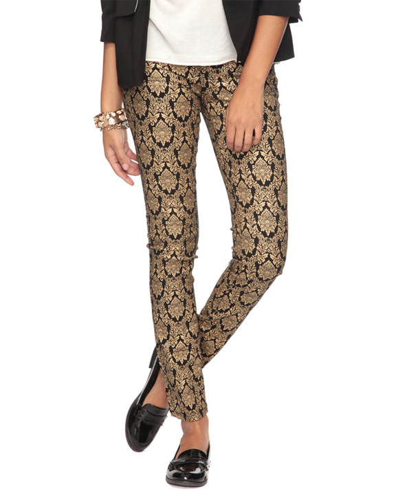 Über Chic for Cheap Spied Gold Damask Skinny Jeans