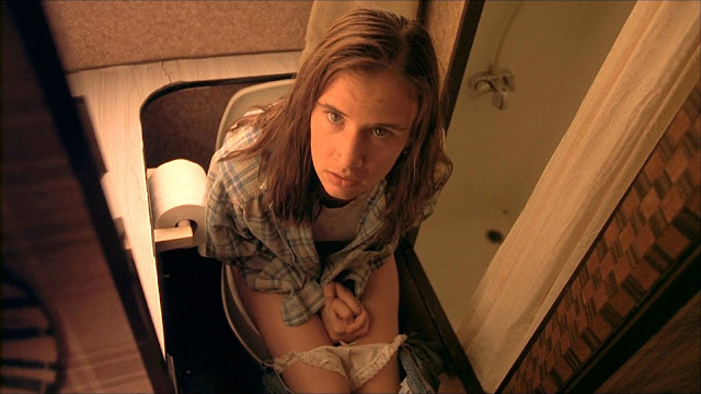 Juliette Lewis toilet From Dusk Till Dawn