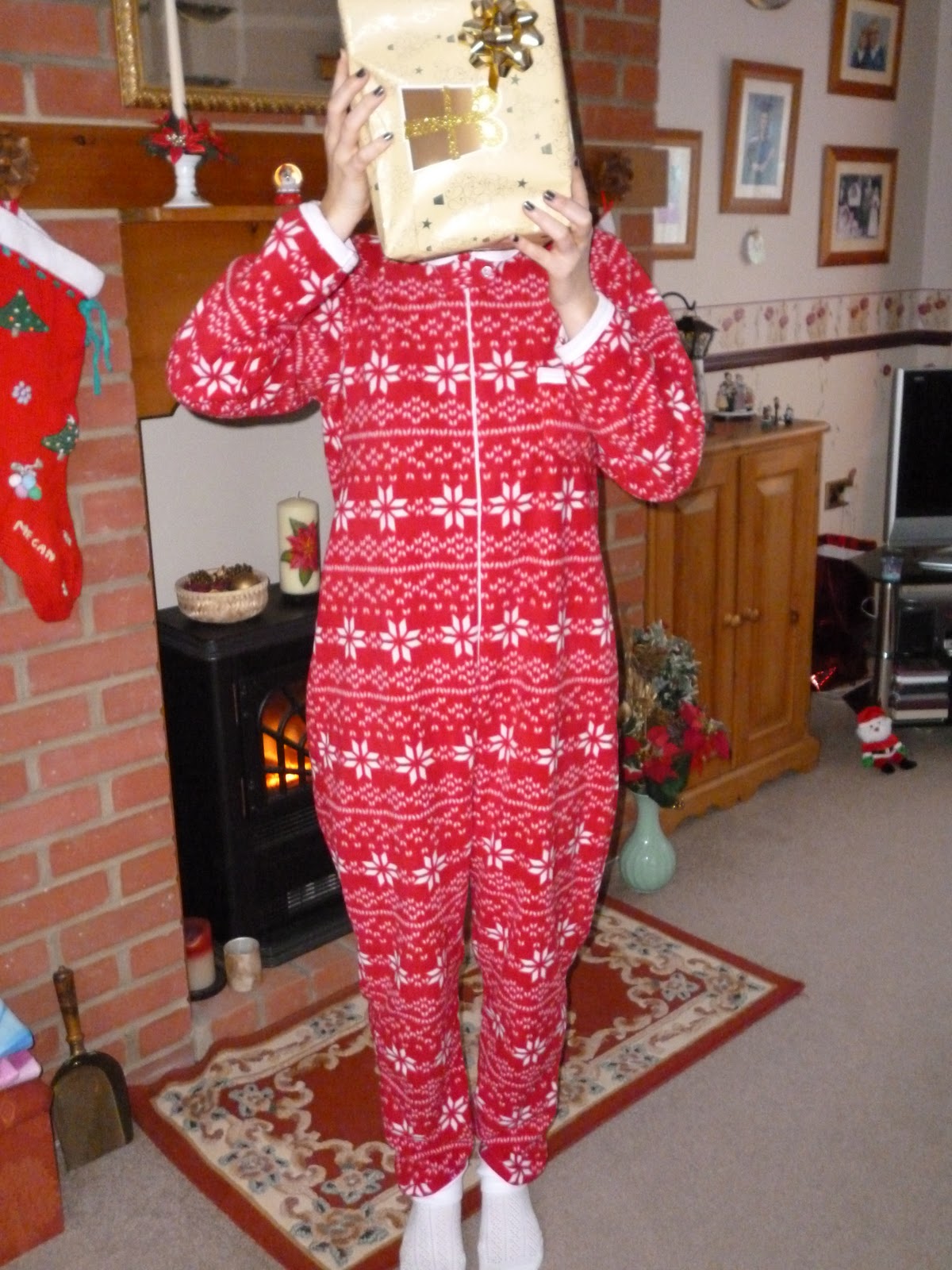 Meg's Boutique OOTD I wish it could be Christmas Everyday!