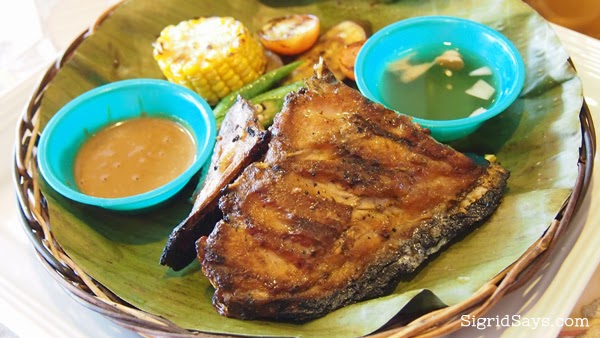 Owa's Pangahan - Bacolod restaurants - grilled tuna panga
