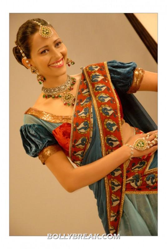 Sanjana singh hot pic blue dress - (5) -  Sanjana singh new photo shoot