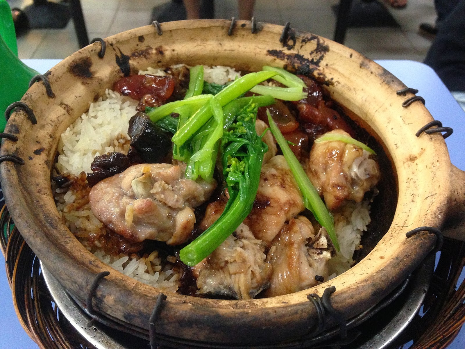 FoodieFC Lian He Ben Ji Claypot Rice 联合本记砂煲饭 (Chinatown)