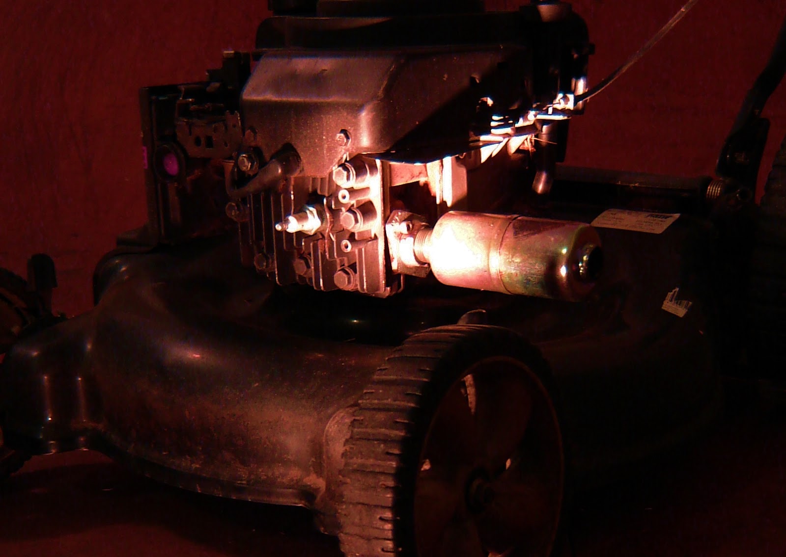 Manic Maker Custom Lawn Mower Exhaust